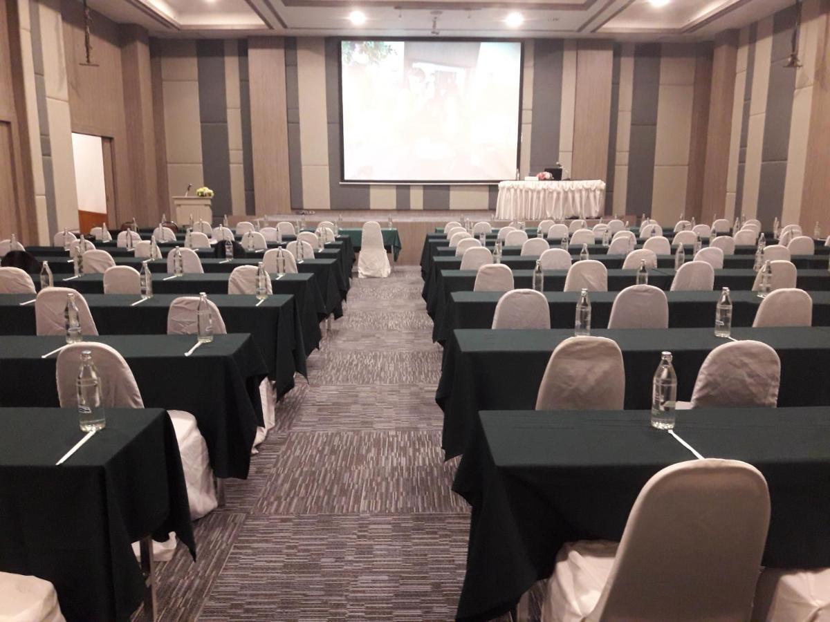 Le Cassia Hotel Khon Kaen Exterior photo