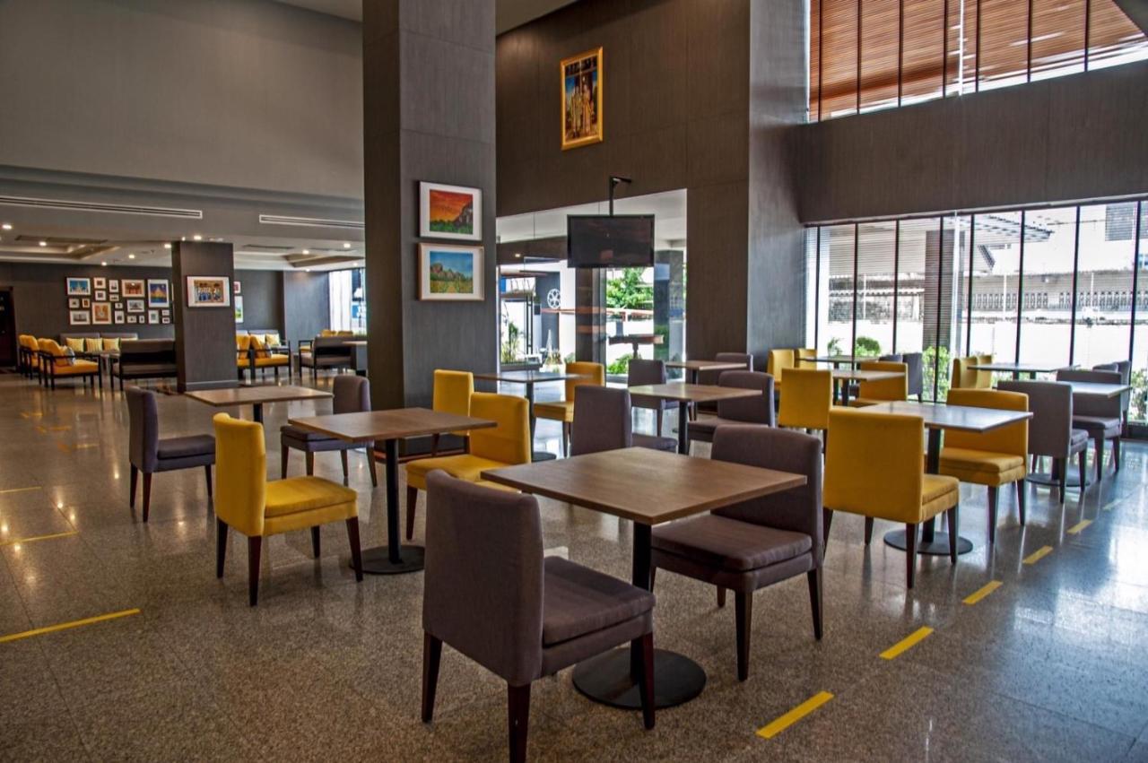 Le Cassia Hotel Khon Kaen Exterior photo